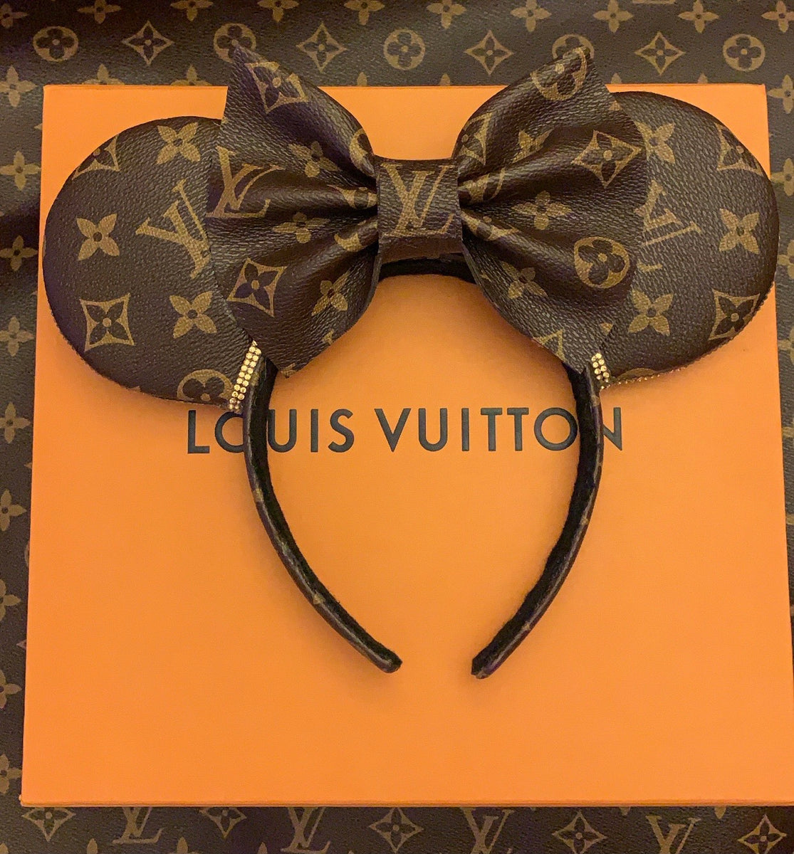 Louis Vuitton Bow 