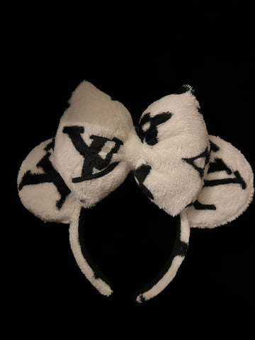 Louis V Minnie Ears Adjustable Hat, Crystal Minnie Ears Hat ,Ears Hat –  mayrafabuleux